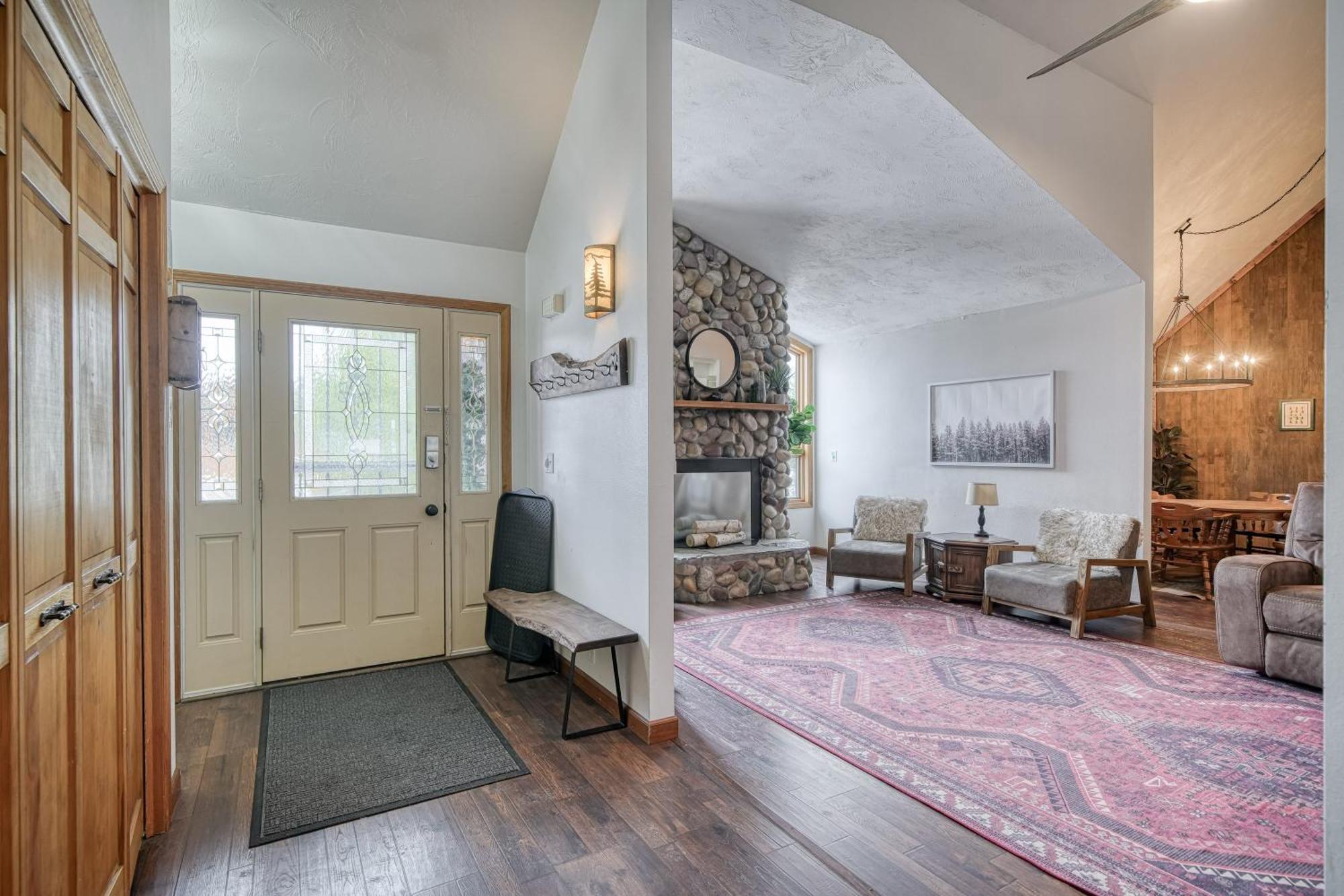 Wapiti View 6-Bedroom Cabin 28Mins To Yellowstone Island Park Bagian luar foto
